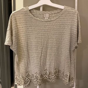 9-Hi5 S’CL Black Stripes Short Sleeve Shirt Size M